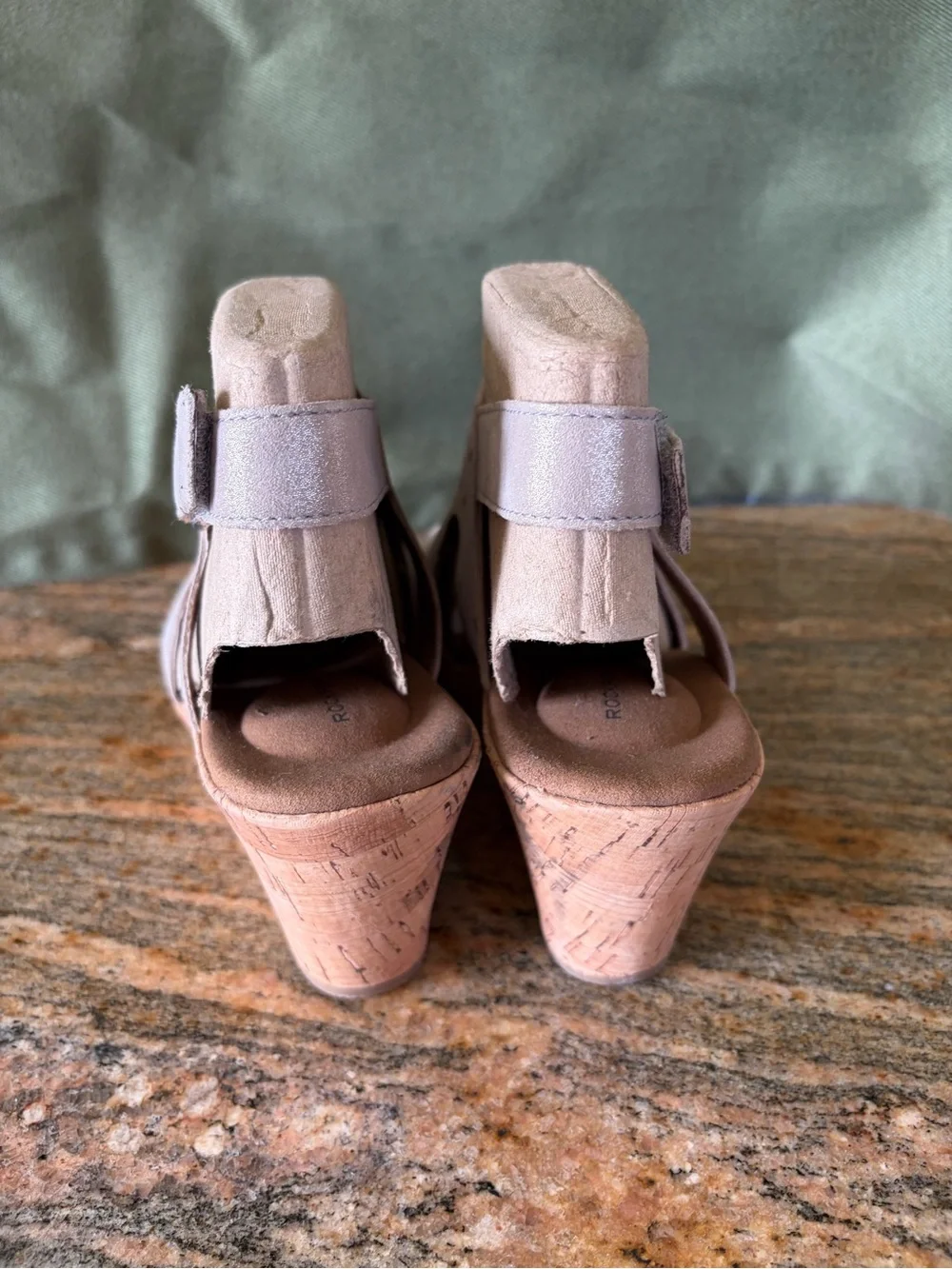 Rockport Women's Beige Suede Perforated Wedge Sandals Size 9.5